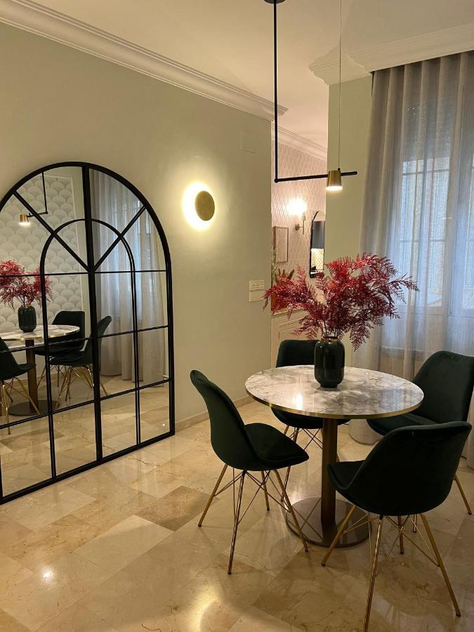 Pie De Torre Catedral Apartment Гранада Екстериор снимка