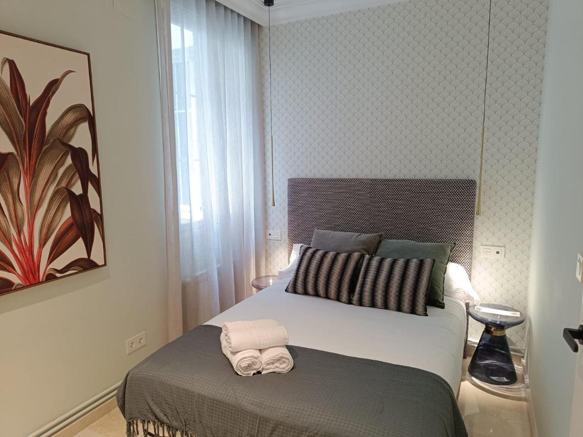 Pie De Torre Catedral Apartment Гранада Екстериор снимка